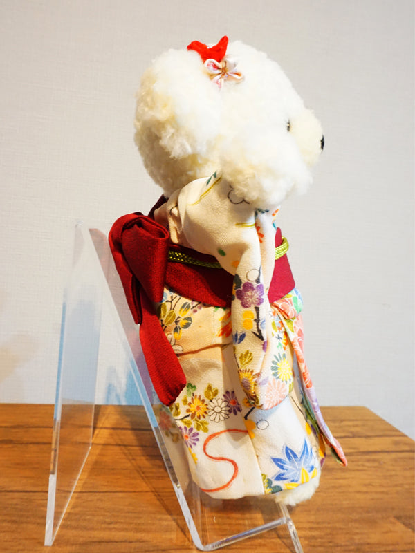 Stuffed Bear Wearing Kimono. 8.2" (21cm) made in Japan. Stuffed Animal Kimono Teddy Bear Doll. "Mix / Beige"