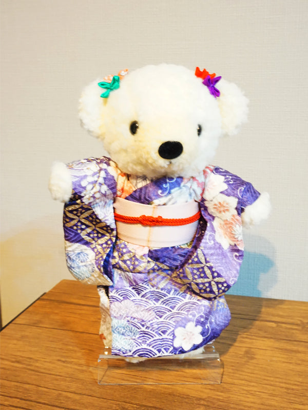 Ausgestopfter Bär im Kimono. 8,2&quot; (21 cm), hergestellt in Japan. Kuscheltier-Kimono-Teddybär-Puppe. „Mix / Lila“