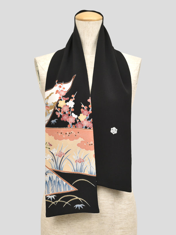 KIMONOのスカーフ。和柄ショール 女性用 レディース 日本製"和梅"