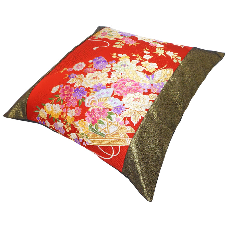 Housse de coussin en OBI de haute qualité. Fabriqué au Japon. Coussin à motif japonais. 17.7×17.7" (45cm) "Radeau de la fleur / Rouge / Or / B"