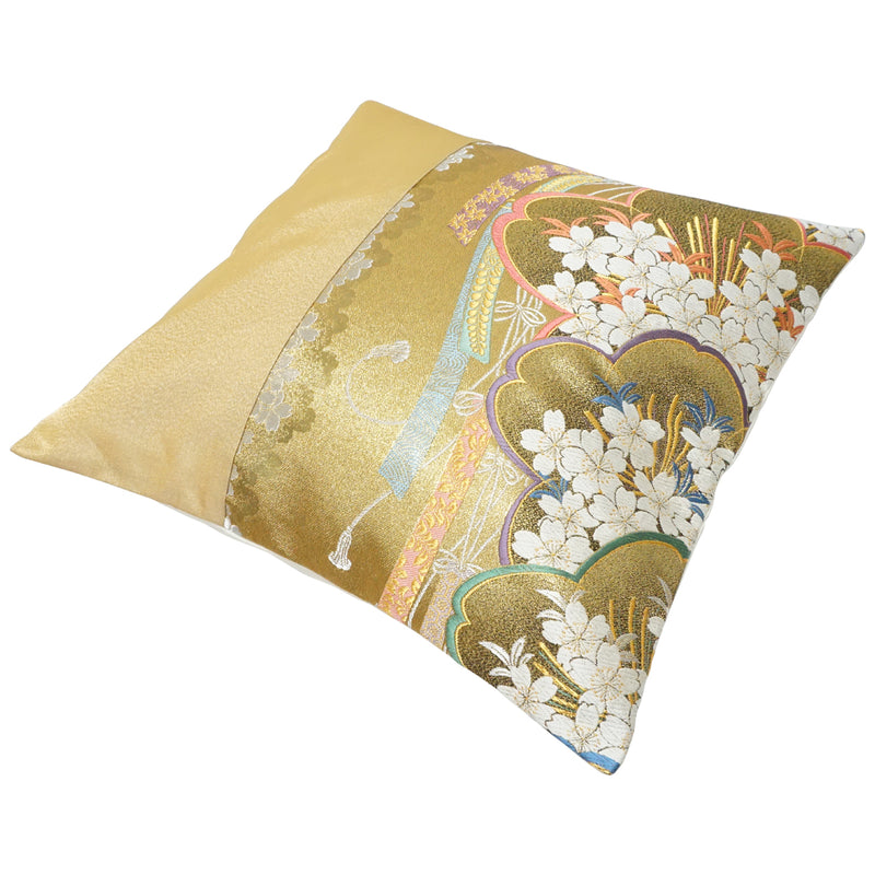 Housse de coussin en OBI de haute qualité. Fabriqué au Japon. Coussin à motif japonais. 17.7×17.7" (45cm) "Fleurs de cerisier / Or / Beige / A"