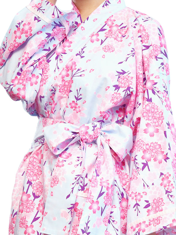 浴衣采用浴衣面料制成。女袍。日本制造。绿浴衣“浅蓝色樱花/水色桜”