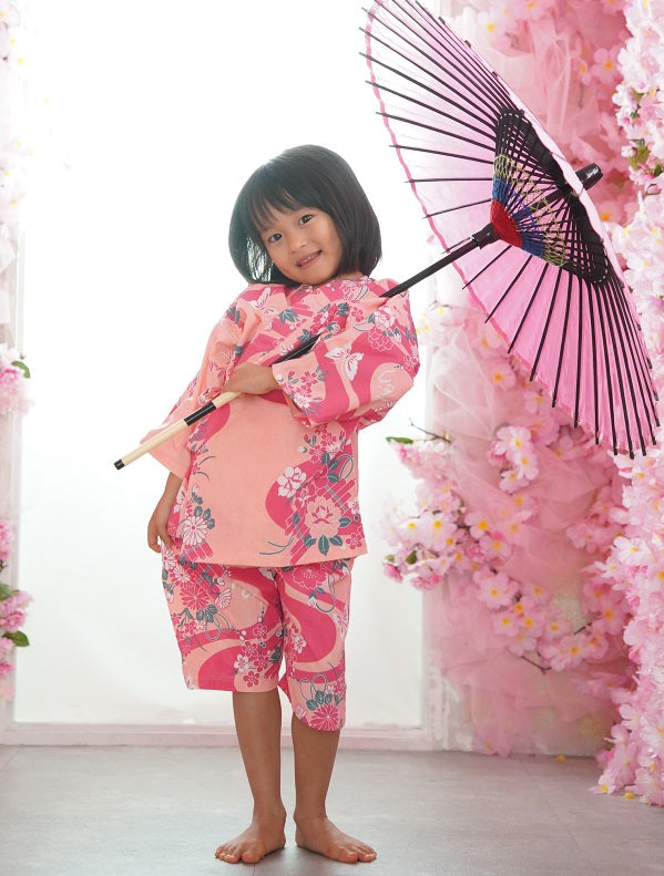 Jinbei pour enfants. fabriqué au Japon. Yukata Midori "Radeau de fleurs roses / ピンク花筏"