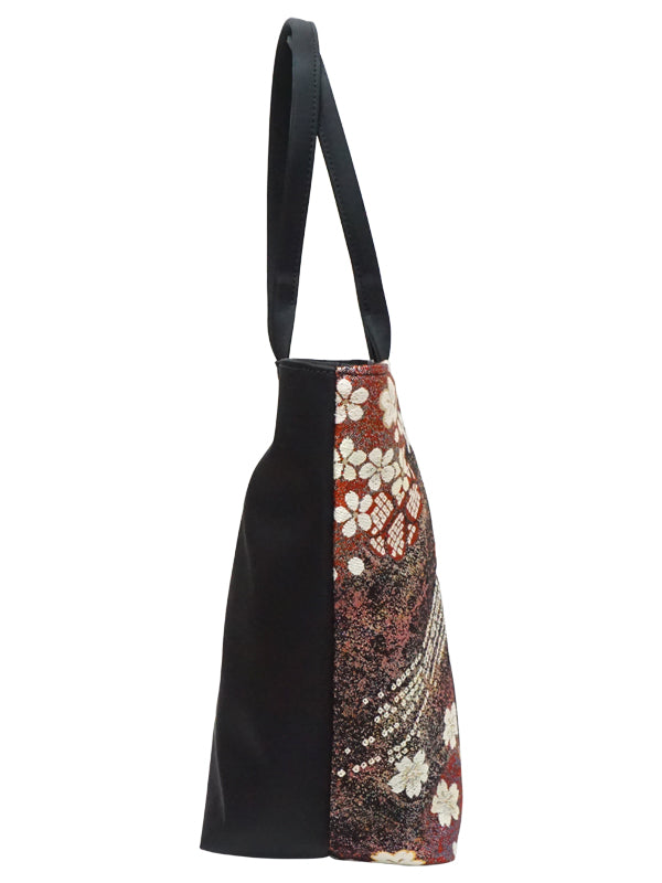 高級帯を使用したパッチワークトートバッグ。日本製。ハンド＆ショルダーバッグ レディース 一点もの "桜流水/紅"