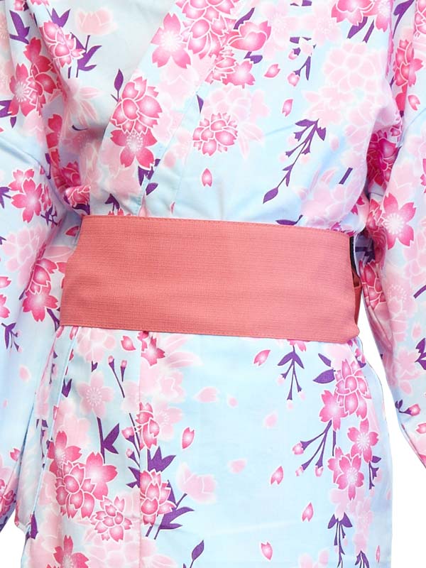 Yukata avec ceinture. pour Enfants Filles. fabriqué au Japon Midori Yukata "Light Blue Cherry Blossoms / 水色桜"