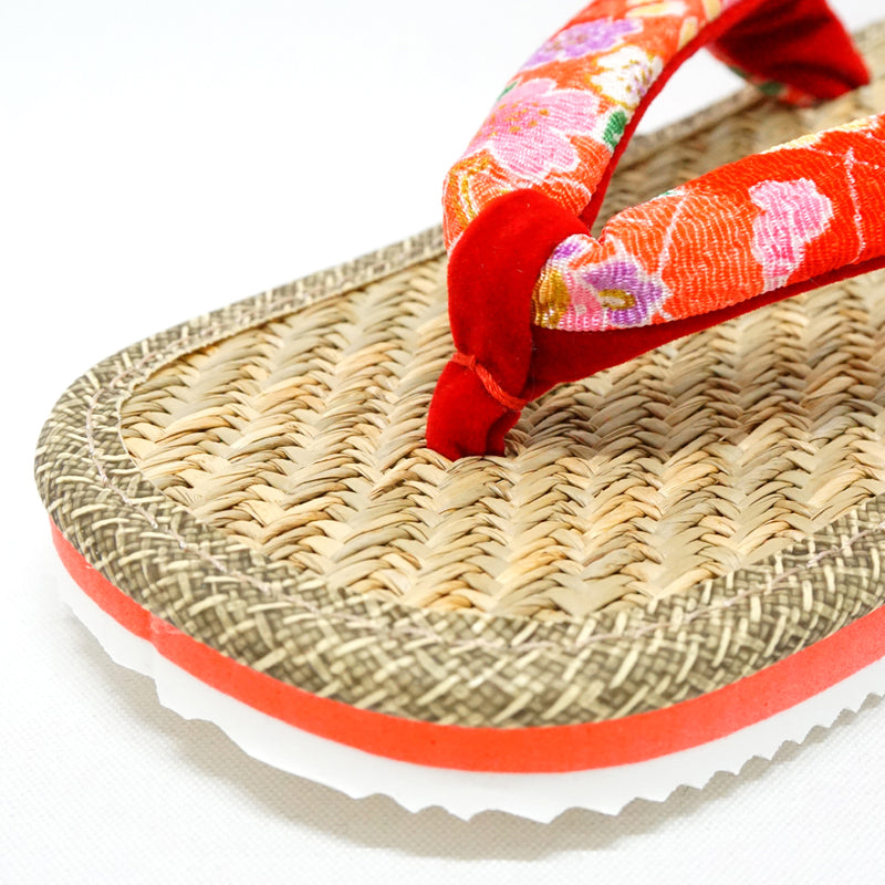 Sandales japonaises pour enfants. "ZORI" Sandales en caoutchouc fabriquées au Japon. "Rouge"