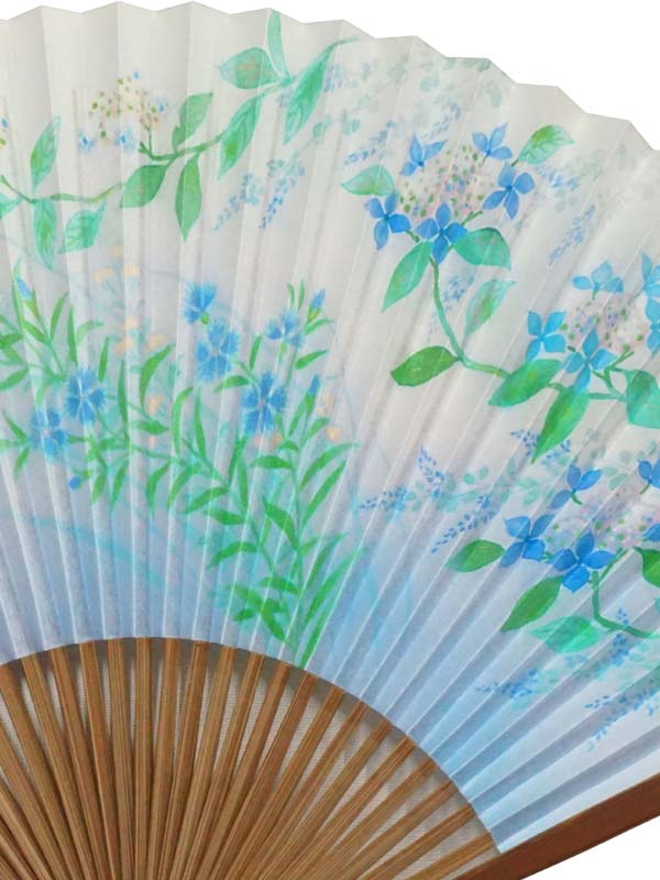 Ventilatore pieghevole. Design bifacciale realizzato a Kyoto, Giappone. Ventaglio a mano giapponese. "Ortensia / 紫陽花362"