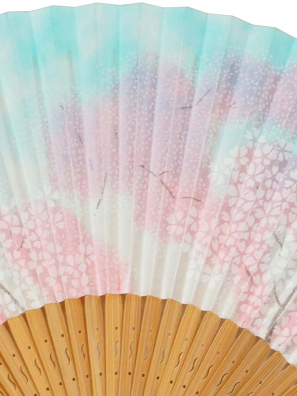 Folding Fan. made in Kyoto, Japan. Japanese Hand Fan. "Cherry Blossom / 桜雲226"