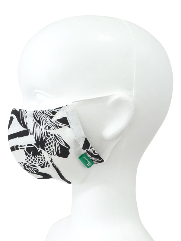 Máscara facial de tela Yukata que contiene tela no tejida. fabricada en Japón. lavable, duradera, reutilizable "Tamaño grande / Dragón y tigre blancos / 白龍虎"