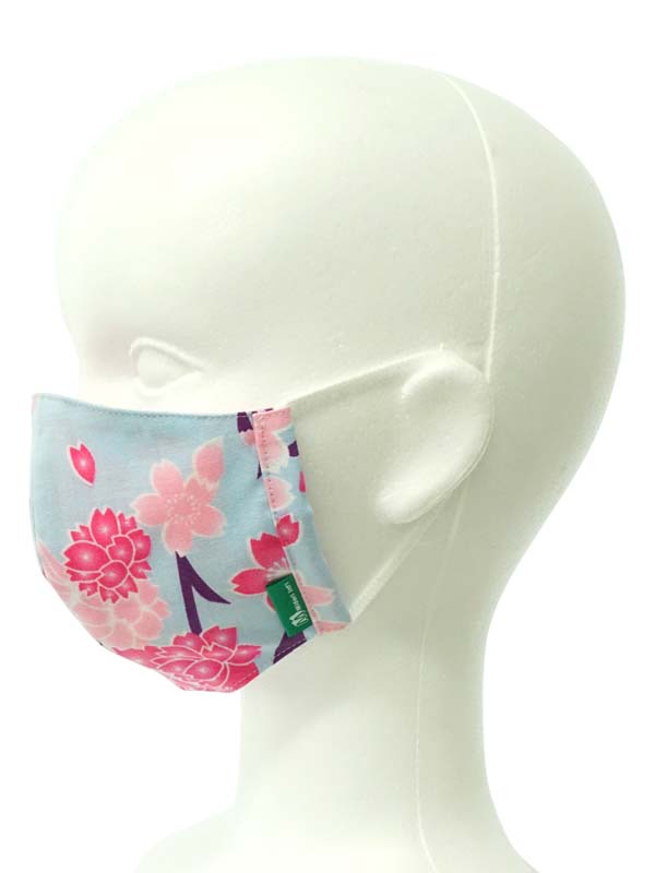Face mask made of Yukata fabric containing nonwoven fabric. made in Japan. washable, durable, reusable "Medium Size / Light Blue Cherry Blossoms / 水色桜"