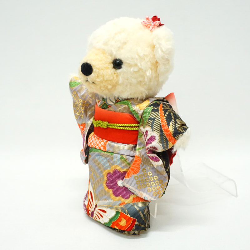 Ours en peluche portant un kimono. 21 cm (8.2") fabriqué au Japon. Poupée ourson en peluche portant un kimono. "Mix / Noir"