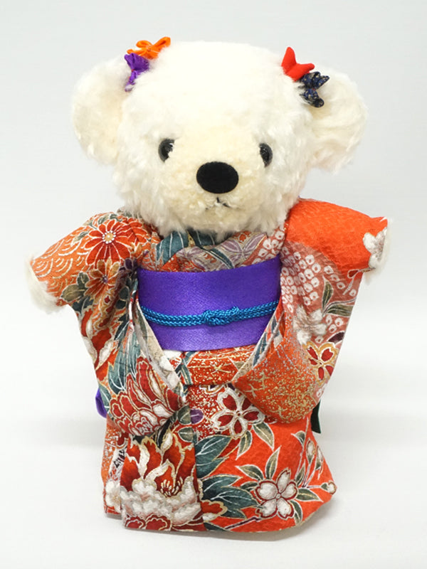 着物を着たくまのぬいぐるみ。8.2inch (21cm) 日本製。着物姿のテディベアのぬいぐるみ。"レッド/パープル"