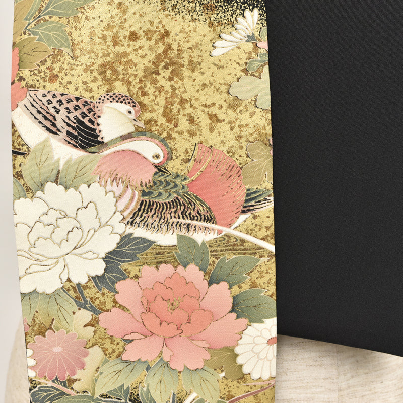 Шарф KIMONO. Платок с японским узором для женщин, женский, сделано в Японии. "Пион и мандариновая утка"