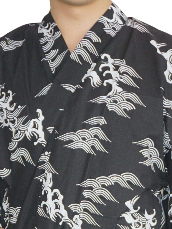 サッシュベルト付きの浴衣です。日本製。ミドリ男性用浴衣「Violent Waves / 黒波」