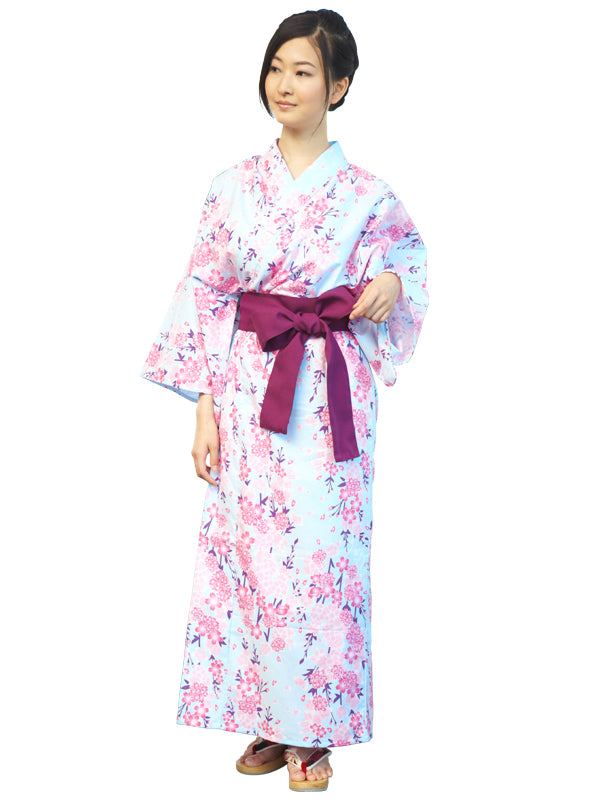 YUKATA mit Schärpengürtel. Hergestellt in Japan. Midori Yukata „Hellblaue Kirschblüten / 水色桜“
