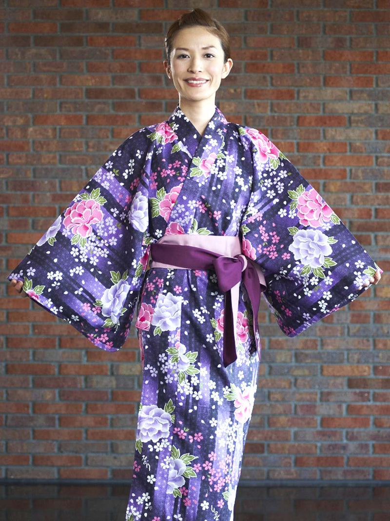 Superfeine YUKATA mit Schärpengürtel. Hergestellt in Japan. Midori Yukata „Lila Pfingstrose/紫牡丹“