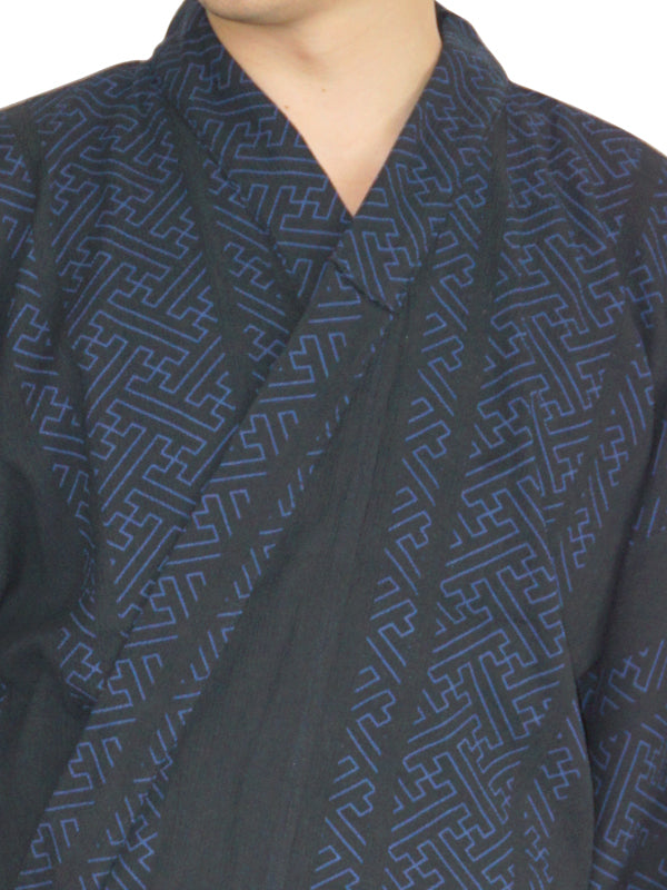 YUKATA superfin avec ceinture en forme de ceinture. Fabriqué au Japon. Yukata Midori pour homme "Sayagata / 紗綾型"